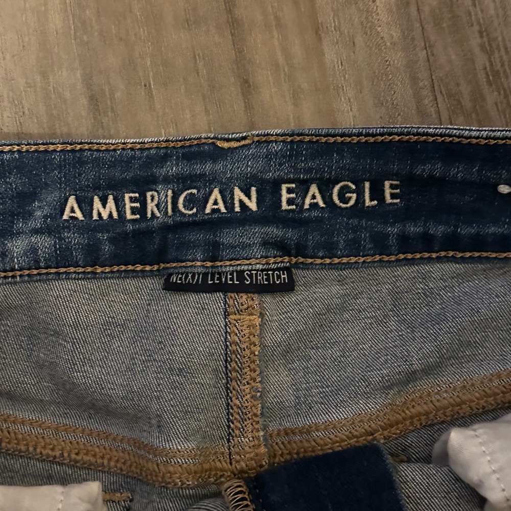 American Eagle Shorts - Picture 4 of 4